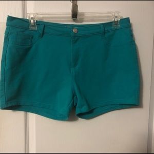 Plus Size Women Shorts